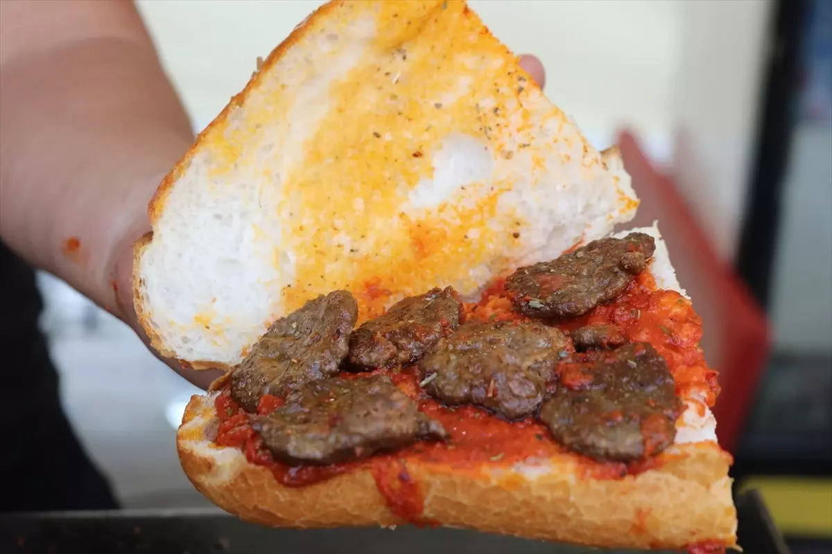 Elazığ’da Salçalı Köfte Festivali Başladı