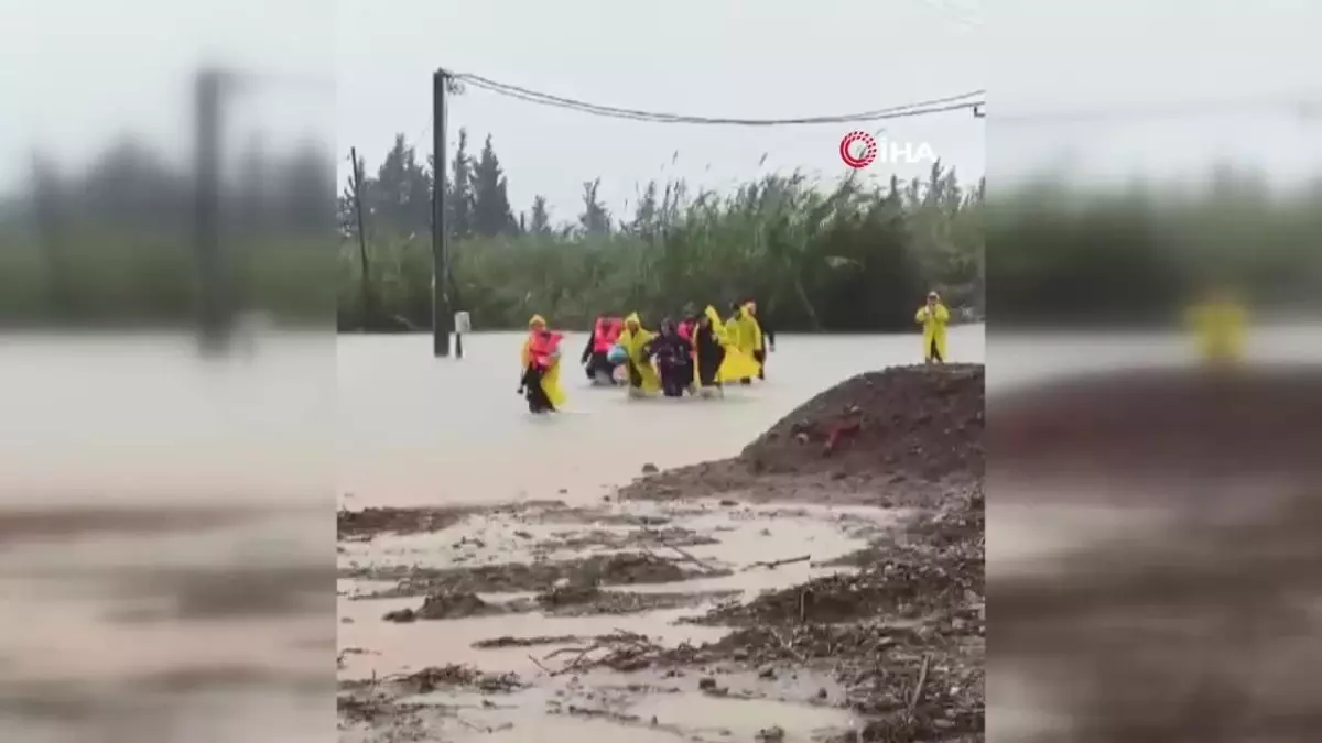 Antalya’da 403 Vatandaş Tahliye Edildi