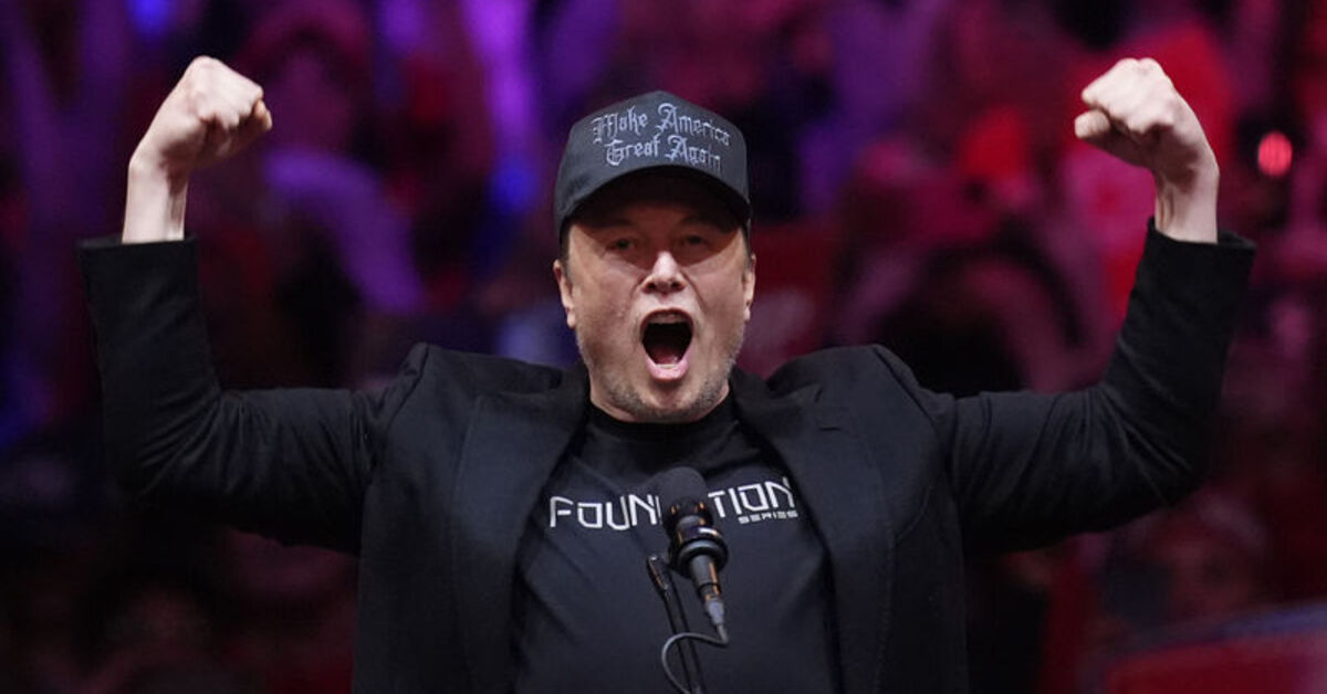 Elon Musk adını değiştirdi