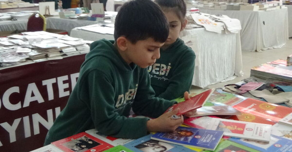 Erdemli’de “Ömer Seyfettin Kitap ve Edebiyat Günleri” başladı