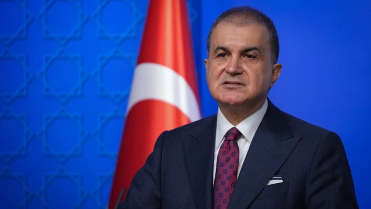 Ömer Çelik: Özgür Özel’e yapılan saldırıyı lanetliyoruz